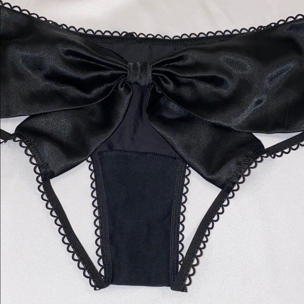 Victoria Secret XS Black Panty Bow Tie Satin Silky